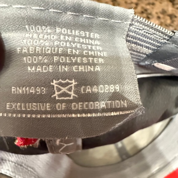 Tampa Bay Buccaneers New Era 39THIRTY Hat Cap Medium-Large Gray Stretch Fit - Picture 9 of 10